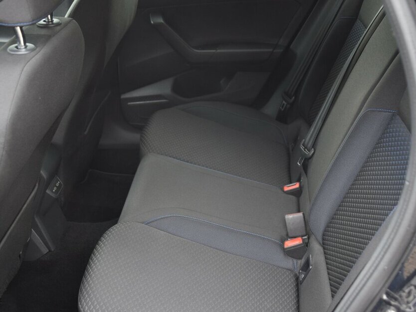 Polo TSI United Plus Navi*PDC*LED*Climatr.*Shzg