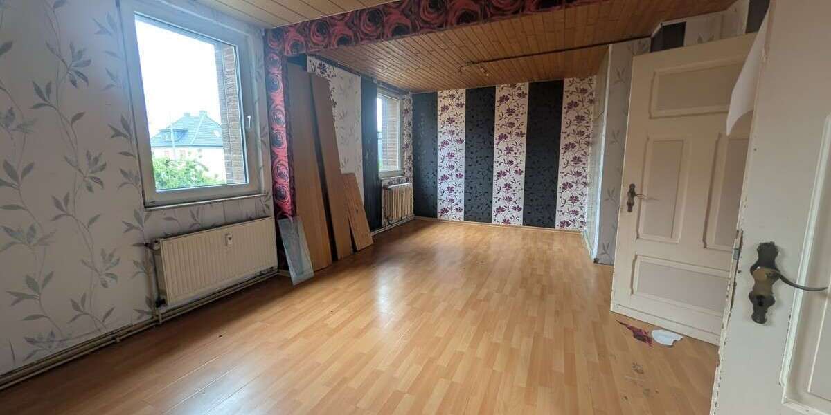 Löhne-Gohfeld — bezugsfreies Anlageobjekt mit Entwicklungspotenzial - Anlageobjekt Löhne / Besebruch Besebruch | Angebot:27254349