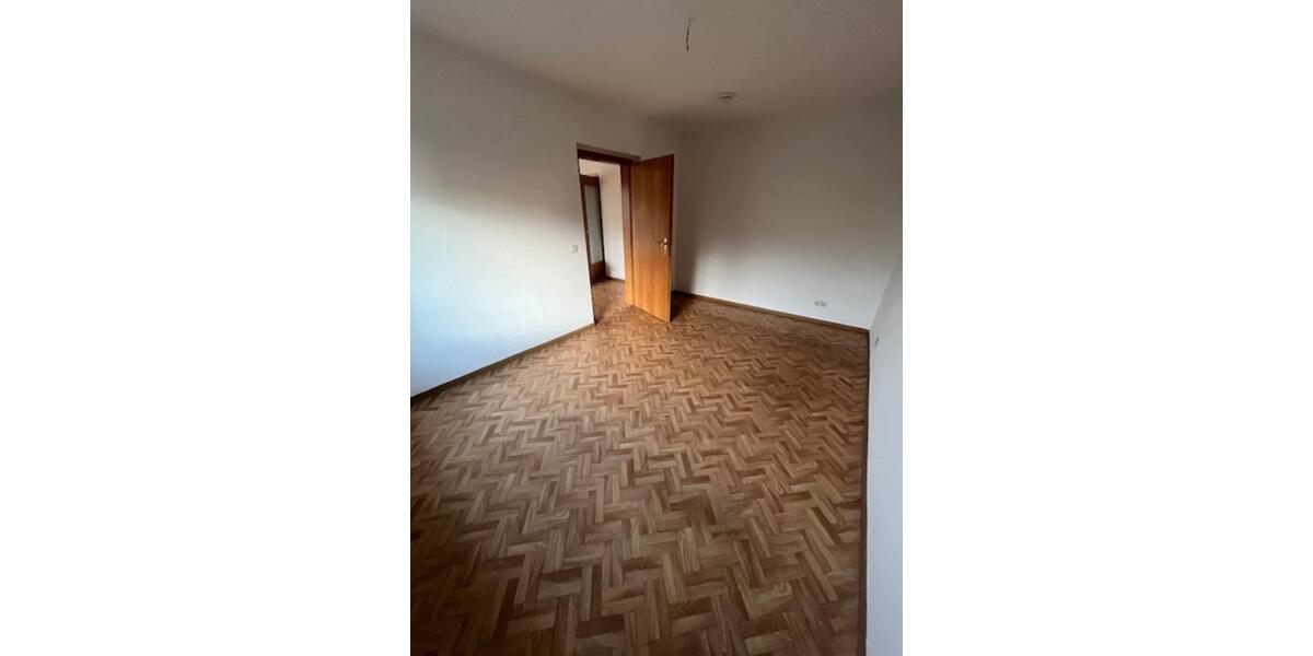 Etagenwohnung Weinböhla - 2 Zimmer, 53 m&sup2;, 480&euro; | Angebot:24200841
