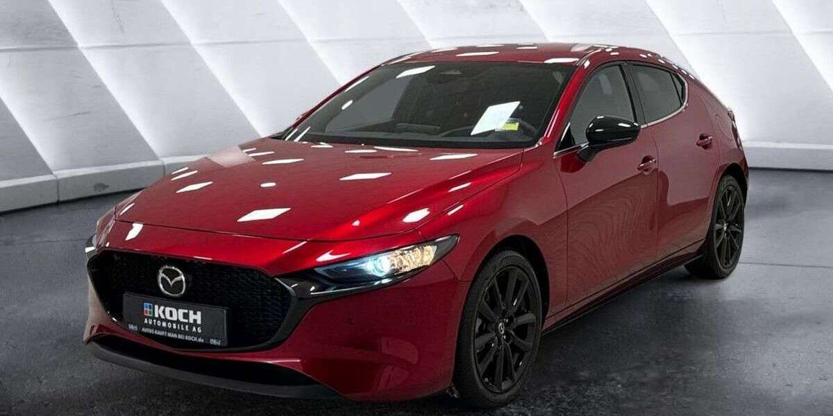 Mazda 3 1.100 km 23.990 &euro; Berlin 12681