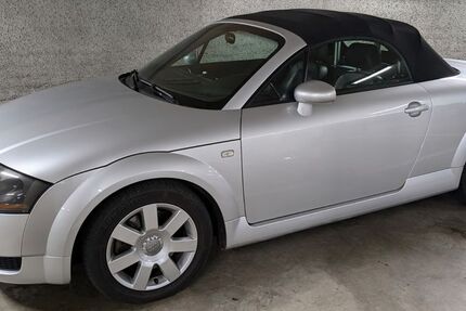 Audi TT 223.000 km 4.900 &euro; Rheinbach 53359