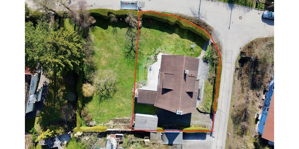 WINDISCH IMMOBILIEN – sanierungsbedürftiges Einfamilienhaus in Gröbenzell in ruhiger, zentraler Lage - Einfamilienhaus Gröbenzell | Angebot:26065692