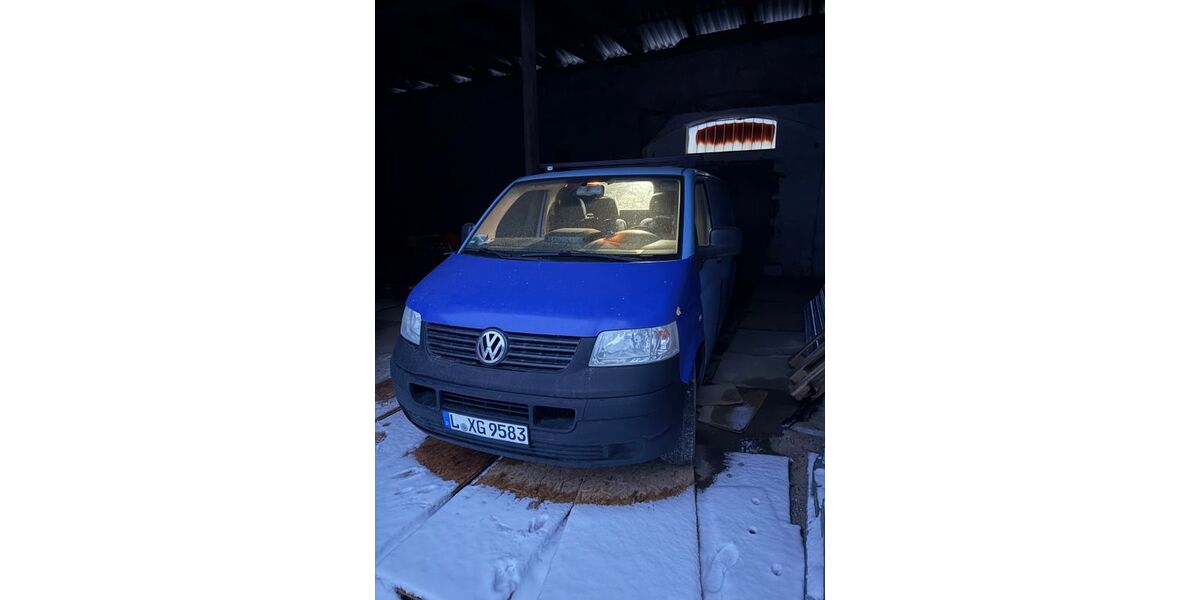 VW T5 Transporter 134.200 km 5.000 &euro; Wermsdorf 04779