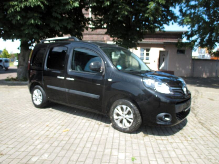 Renault Kangoo 220.000 km 5.300 € Kabelsketal OT Gröbers 06184