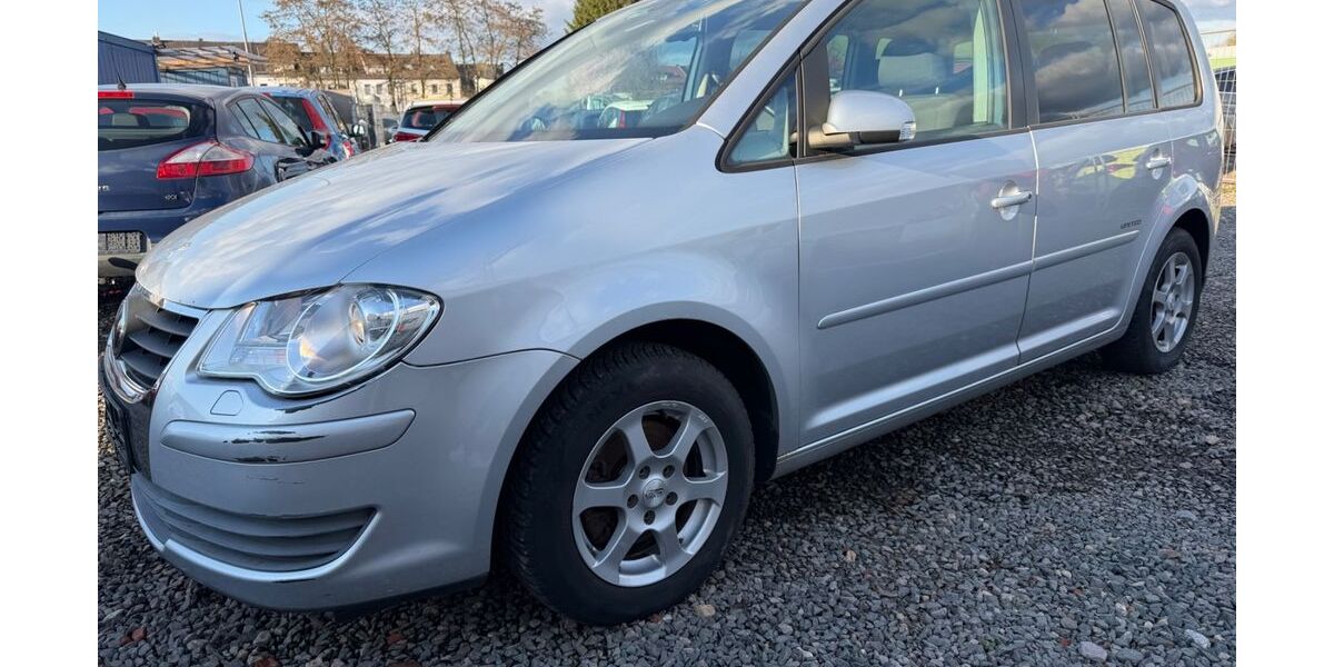 VW Touran 245.000 km 1.200 &euro; Saarlouis 66740