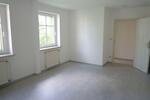 Etagenwohnung Staßfurt - 4 Zimmer, 80 m&sup2;, 440&euro; | Angebot:26366817