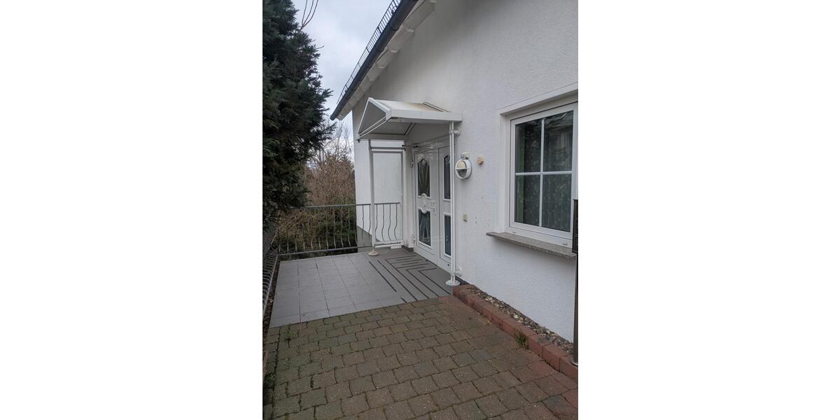 Einfamilienhaus Hettstedt - 15 Zimmer, 345 m&sup2;, 239.000&euro; | Angebot:27081723