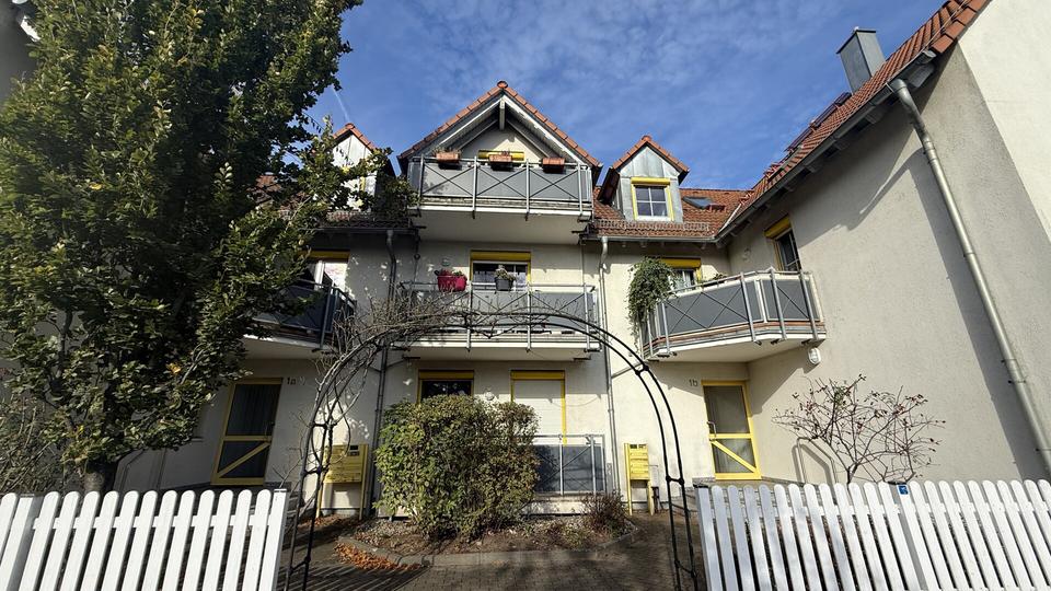Dachgeschoßwohnung Radebeul - 2 Zimmer, 46 m&sup2;, 500&euro; | Angebot:26086397