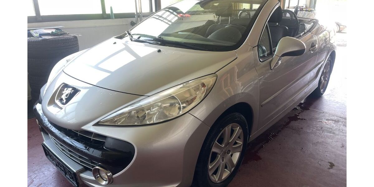 Peugeot 207 171.000 km 1.700 &euro; Baden-Württemberg - Hechingen 72379