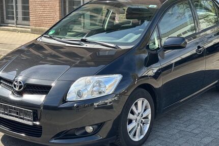 Toyota Auris 219.500 km 2.500 &euro; Mülheim an der Ruhr 45473