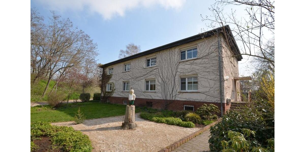 Mehrfamilienhaus, Wohnhaus Staßfurt - 9 Zimmer, 321 m&sup2;, 269.000&euro; | Angebot:25877407