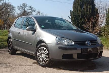 VW Golf 309.000 km 850 &euro; Pfedelbach 74629
