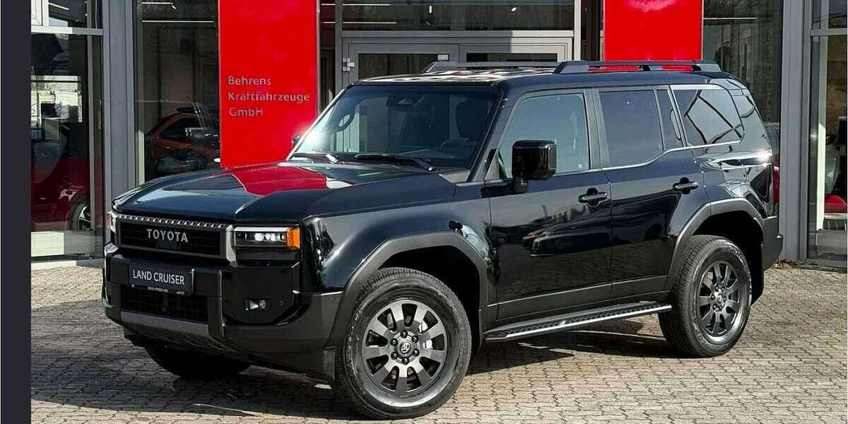 Toyota Land Cruiser 5.500 km 77.770 &euro; Bad Oldesloe 23843