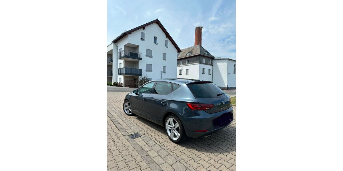Seat Leon 140.000 km 13.300 &euro; Sinn 35764