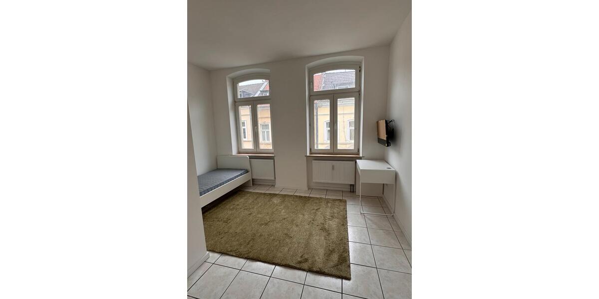 Wohnen auf Zeit Köln Ehrenfeld - 17 Zimmer, 28 m&sup2;, 790&euro; | Angebot:26397445