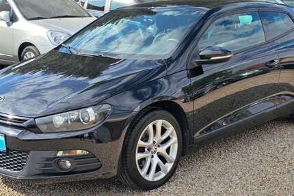VW Scirocco 89.763 km 11.999 &euro; Berlin 13589