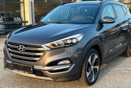 Hyundai TUCSON 79.000 km 16.980 &euro; BLUMENTHAL 24241