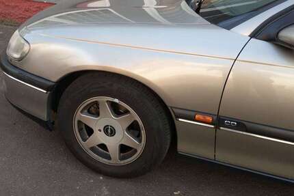 Opel Omega