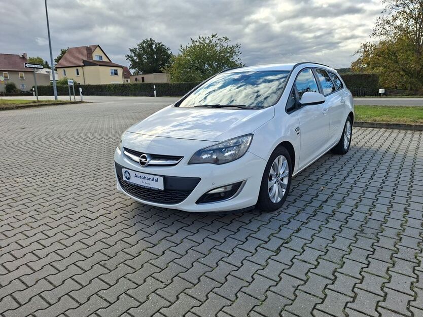 Opel Astra 286.586 km 2.999 € Borna 04552