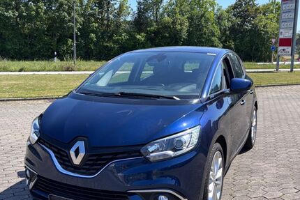 Renault Scenic 84.300 km 8.200 &euro; Landshut 84036
