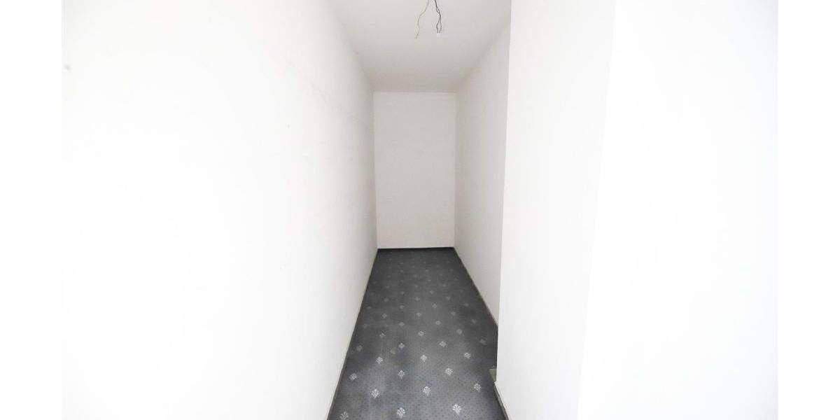 Gewerbeobjekt Lage - 8 Zimmer, 379.900&euro; | Angebot:24824017