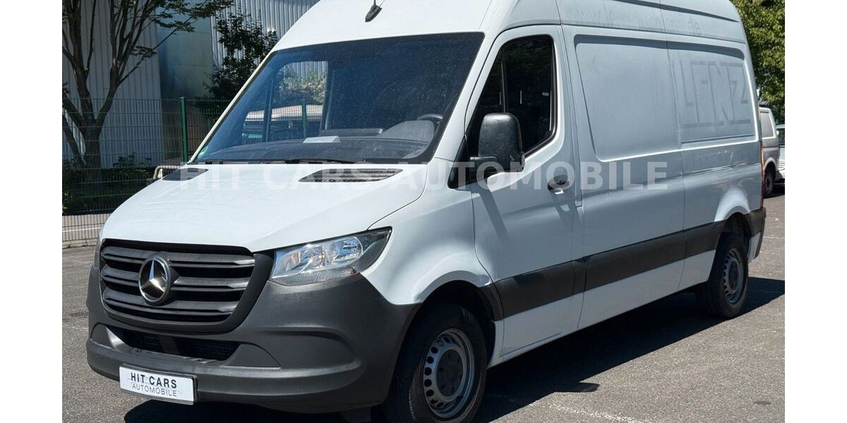 Mercedes-Benz Sprinter 77.000 km 17.900 &euro; Leverkusen 51375