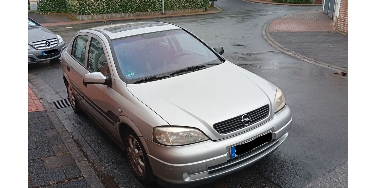 Opel Astra 184.011 km 2.100 &euro; Kelkheim (Taunus) 65779