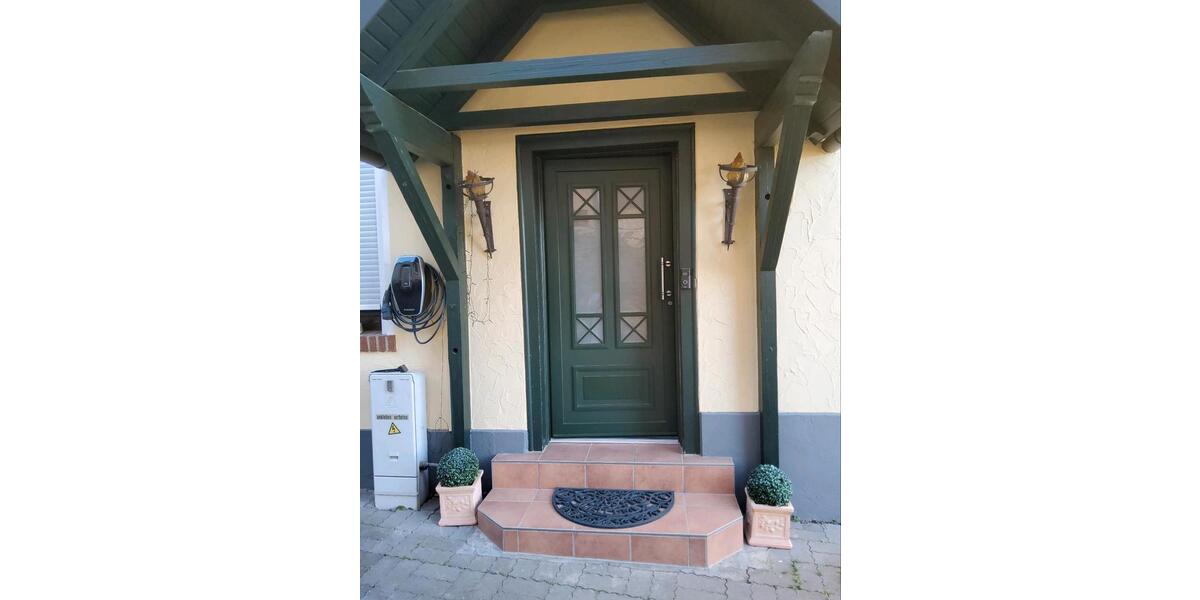 Einfamilienhaus Butzbach - 6 Zimmer, 190 m&sup2;, 450.000&euro; | Angebot:26378161