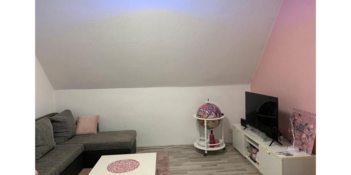 Dachgeschoßwohnung Hattingen - 2.5 Zimmer, 45 m&sup2;, 415&euro; | Angebot:25541379