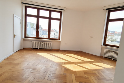 Gut geschnittene Wohnung zu vermieten! 3 zimmer