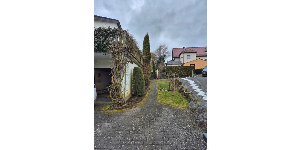 Einfamilienhaus Gerolstein - 7 Zimmer, 142 m&sup2;, 190.000&euro; | Angebot:25138987