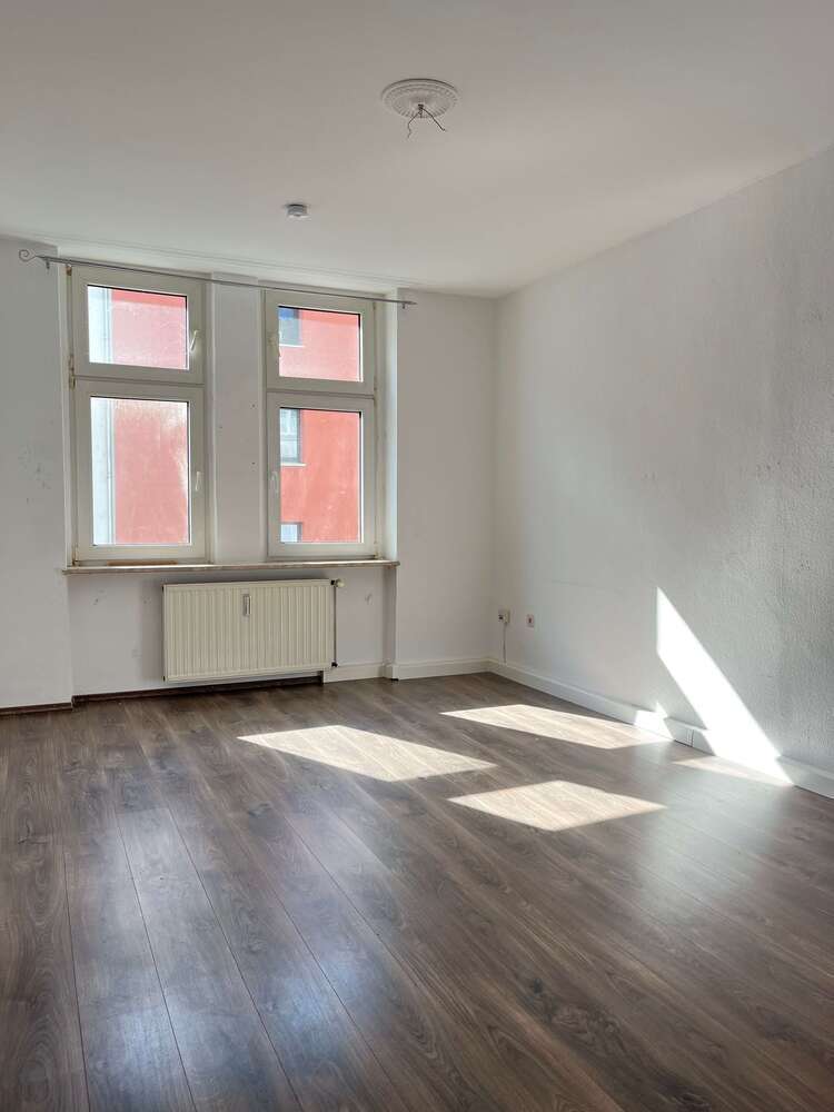 Wohnung zum Mieten in Köln 700 € 37 m²