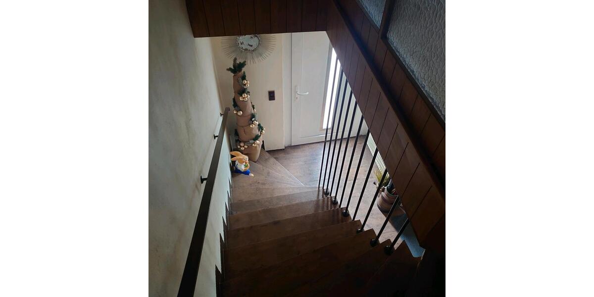 Mehrfamilienhaus, Wohnhaus Haiger - 11 Zimmer, 320 m&sup2;, 345.000&euro; | Angebot:26869694