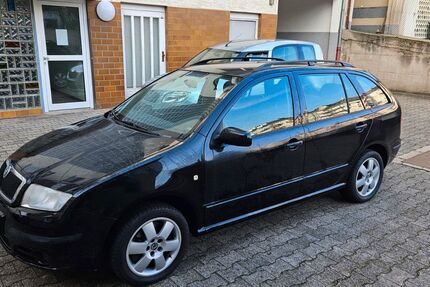 Skoda Fabia 76.500 km 5.900 &euro; Mannheim 68219