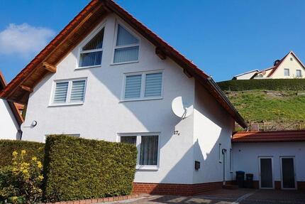 Wohnung Ilsenburg (Harz) - 3.5 Zimmer, 90 m&sup2;, 740&euro; | Angebot:26400284