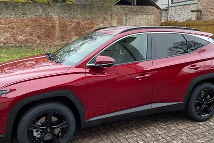 Hyundai TUCSON 80.000 km 24.500 &euro; Großwallstadt 63868