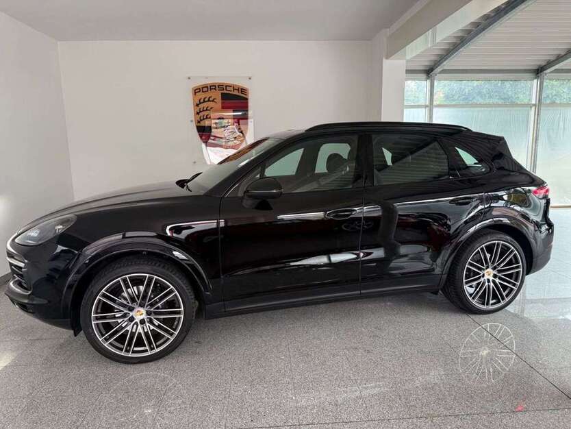 Porsche Cayenne 89.280 km 49.890 € Hallbergmoos 85399