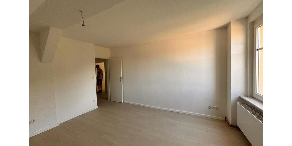 Etagenwohnung Zossen - 4 Zimmer, 105 m&sup2;, 1.049&euro; | Angebot:26398993