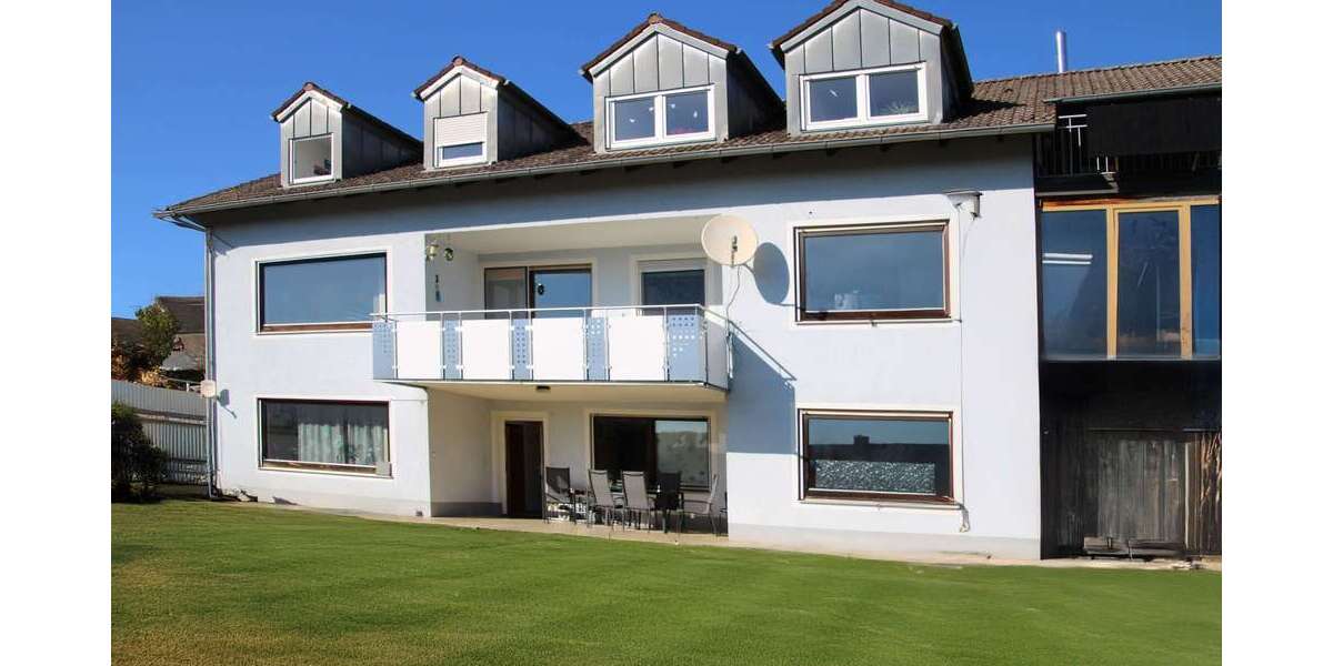 Etagenwohnung Greding - 9 Zimmer, 241 m&sup2;, 450.000&euro; | Angebot:22167177