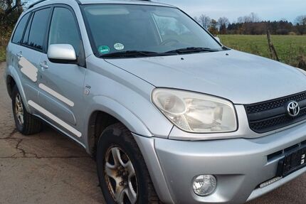 Toyota RAV 4 223.000 km 4.999 &euro; Ulrichstein 35327
