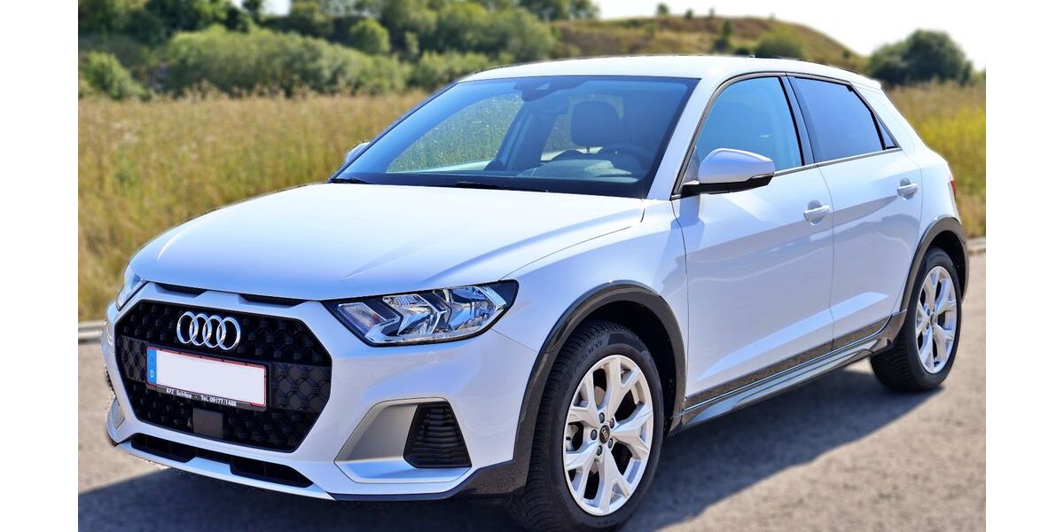 Audi A1 16.900 km 21.900 &euro; Pollenfeld 85131