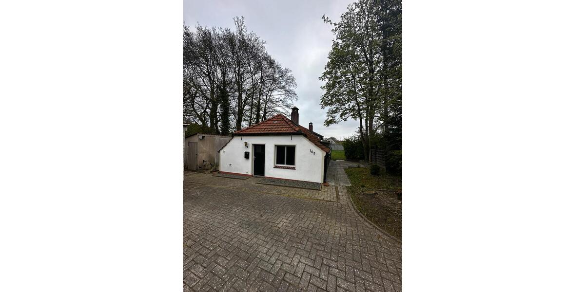 Einfamilienhaus Jever - 2 Zimmer, 65 m&sup2;, 800&euro; | Angebot:26340856