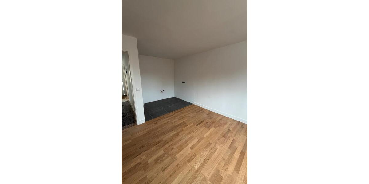 Doppelhaushälfte Geretsried - 3 Zimmer, 95 m&sup2;, 1.900&euro; | Angebot:26188827
