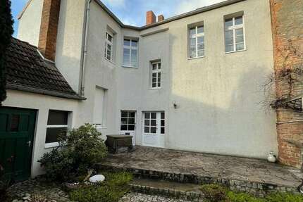 Haus zum Mieten in Eichenbarleben 840 € 135 m² 4 zimmer