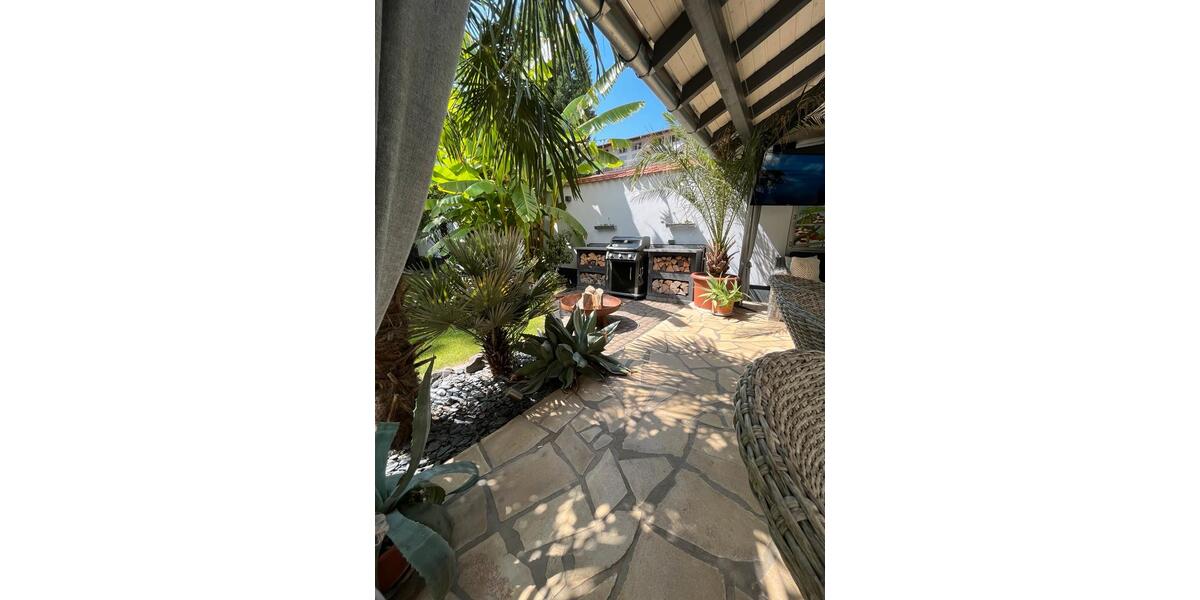 Erdgeschoßwohnung Ludwigshafen am Rhein Ludwigshafen-Oggersheim - 3 Zimmer, 100 m&sup2;, 1.200&euro; | Angebot:26392486