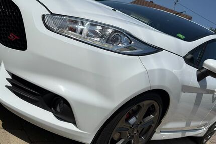 Ford Fiesta 106.730 km 10.599 &euro; Bergfelden 72172