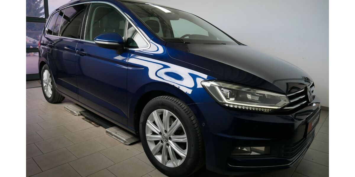 VW Touran 87.882 km 17.490 &euro; Chemnitz 09114