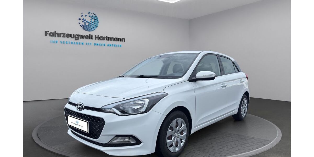 Hyundai i20 76.219 km 7.890 &euro; Andernach 56626