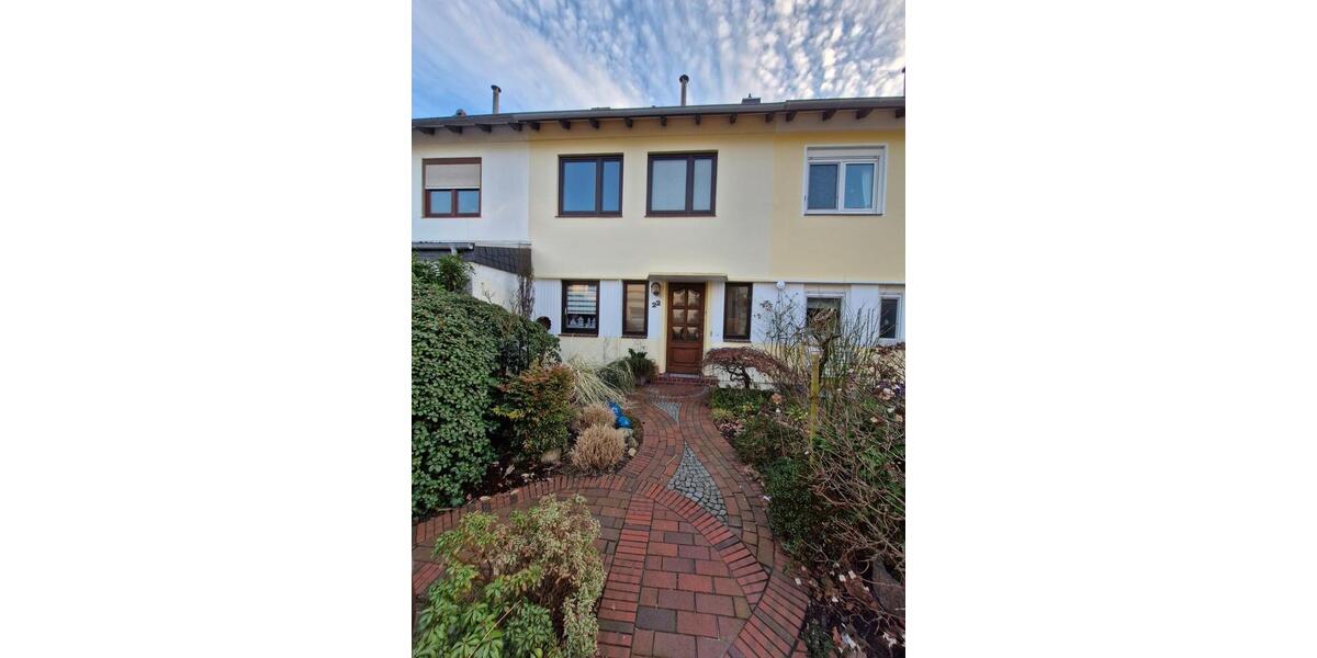 Reihenhaus Bremerhaven Lehe - 4.5 Zimmer, 90 m&sup2;, 140.000&euro; | Angebot:25539439