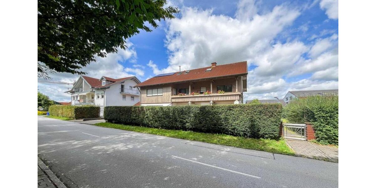 Dachgeschoßwohnung Burgkirchen an der Alz - 3.5 Zimmer, 89 m&sup2;, 210.000&euro; | Angebot:26612949